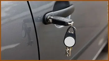 Interstate Locksmith Shop San Diego, CA 619-213-1550 - 18-car-unlock