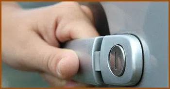 Interstate Locksmith Shop San Diego, CA 619-213-1550 - 20-keys-locked-in-car