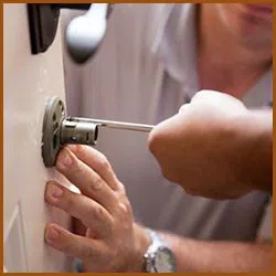 Interstate Locksmith Shop San Diego, CA 619-213-1550 - 3-cheap-locksmith